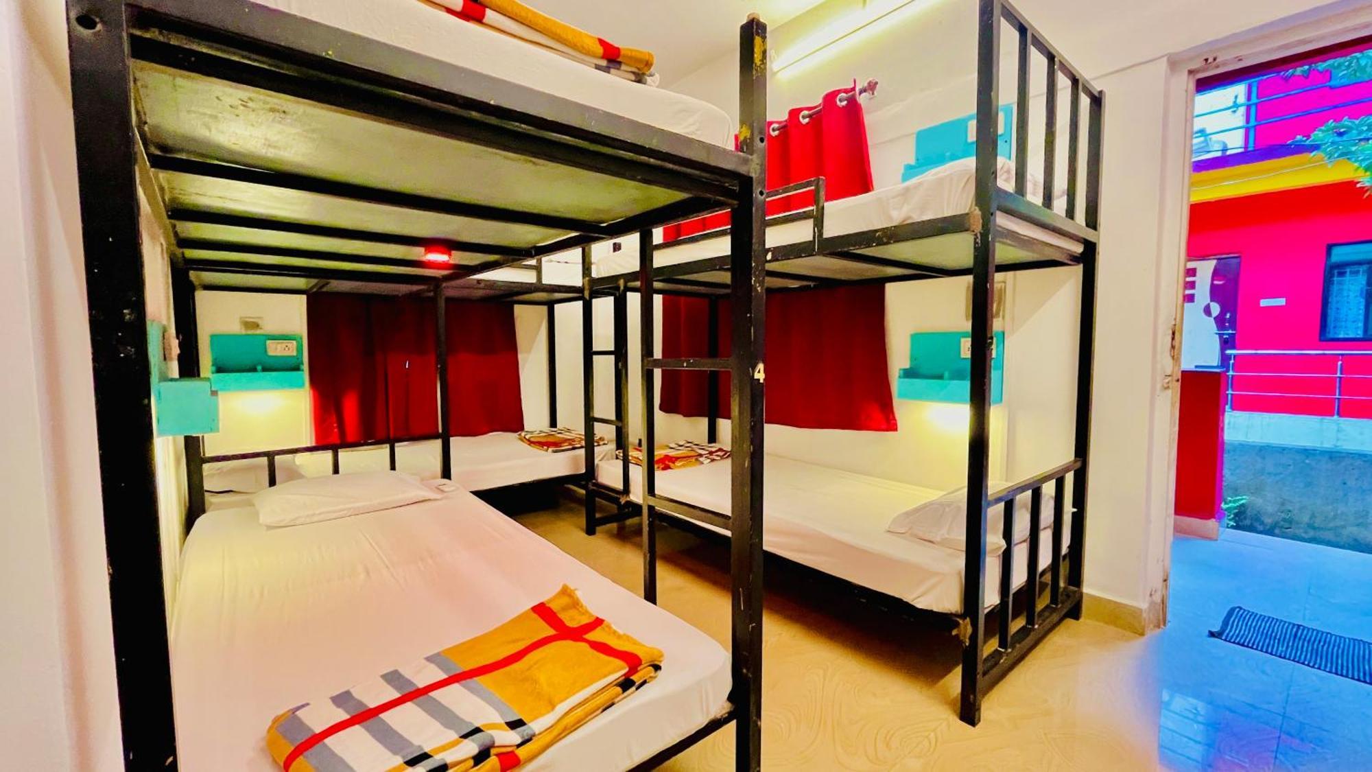 Mitra Hostel Arambol Zimmer foto